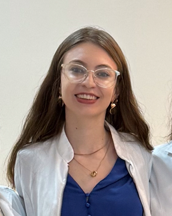 Profa. Dra. Danielle Cristina Honorio França